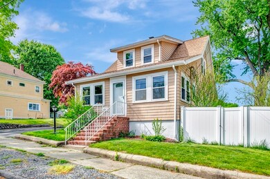 40 Jasper St, Saugus, MA 01906 - photo 4