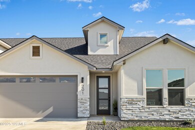 201 E Chinook Rd unit Lot 10, Ellensburg, WA 98926 - photo 3