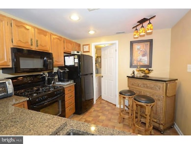 809 Mountainview Dr unit 809, Chesterbrook, PA 19087 - photo 5