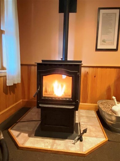 470 Coppermine Rd, Monroe, NH 03771 - photo 6