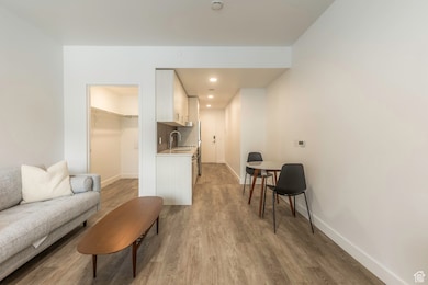 Pioche Village Apartments unit 2240, Park City, UT 84060 - photo 5