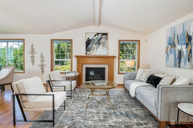 709 Birch Place, Edmonds, WA 98020 - photo 7