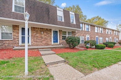 6226 Beechfield Dr unit 110, Lansing, MI 48911 - photo 5