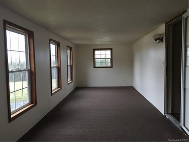 157 Rimmer Rd, Statesville, NC 28625 - photo 6