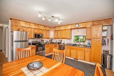 12 Watson St, Pittsfield, NH 03263 - photo 4