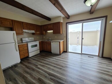 5060 Godown Rd unit E, Columbus, OH 43220 - photo 6