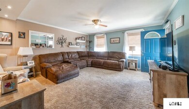 503 N Logan St, Lincoln, IL 62656 - photo 3