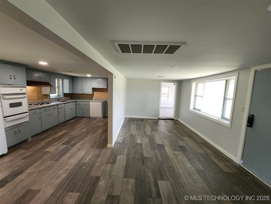 7915 E 131st St S, Bixby, OK 74008 - photo 4