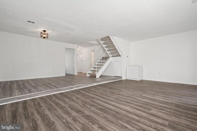 10996 Hiram Ct, Manassas, VA 20109 - photo 7