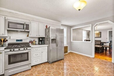 24 Sumner St, Taunton, MA 02780 - photo 7