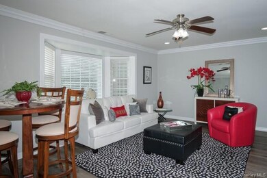 203 Adams Way unit 203, Sayville, NY 11782 - photo 5