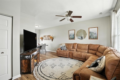 004_DSC05926_with_fire