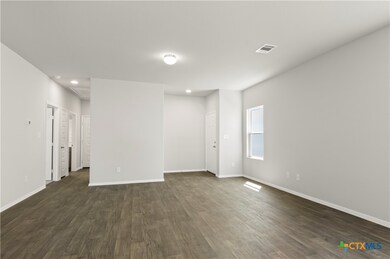 7_LivingRoom2