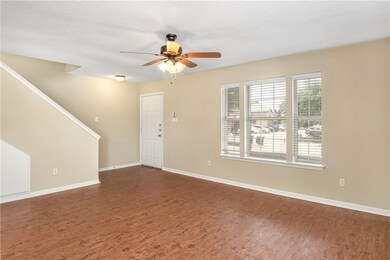2516 Ashford West Dr unit Refreshed, College Station, TX 77840 - photo 5