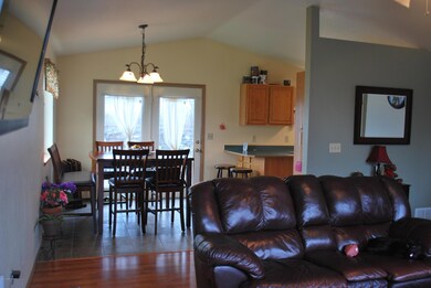 Living Dining