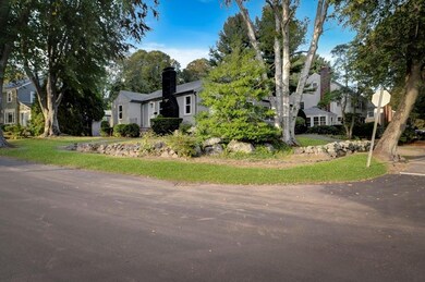 15 Mohawk Rd, Marblehead, MA 01945 - photo 4