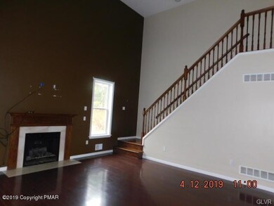 2782 Rising Hill Dr, Stroudsburg, PA 18360 - photo 2