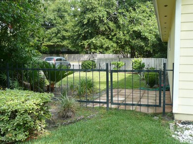 3922 Hunters Lake Cir W, Jacksonville, FL 32210 - photo 5