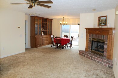 Living/Dining Rms