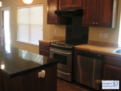 2360 Village Path, New Braunfels, TX 78130 - photo 5