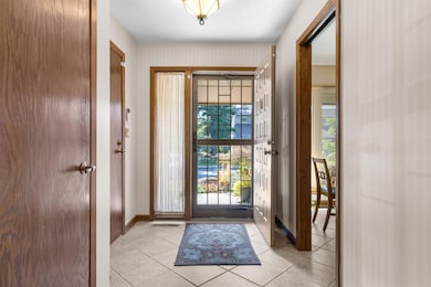 2202 Churchview Unit A Dr unit A, Rockford, IL 61114 - photo 4