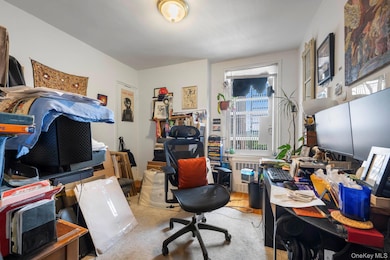 67-40 Booth St unit 6I, Forest Hills, NY 11375 - photo 5