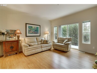 10525 NE Cedar Falls Loop, Hillsboro, OR 97006 - photo 6