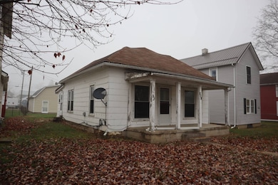 930 Millwood Ave, Washington Court House, OH 43160 - photo 2