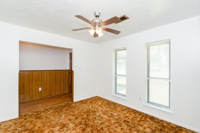 5918 Becky Ln, Pearland, TX 77584 - photo 6