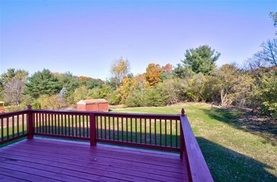 394 Johnny Appleseed Ln, Leominster, MA 01453 - photo 7