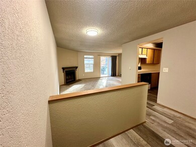 19851 25th Ave NE unit 204, Shoreline, WA 98155 - photo 6