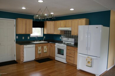 Newly Remodeled Kitchen