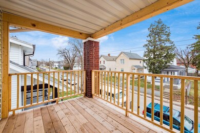 001 472 E Markison Ave Columb
