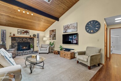 2021_09_06_60832_onyx_st_bend-17