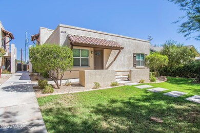 2245 N Dayton St unit 8, Phoenix, AZ 85006 - photo 3