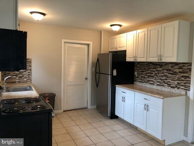 137 Pennypacker Dr, Willingboro, NJ 08046 - photo 5