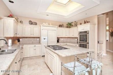 Kitchen b