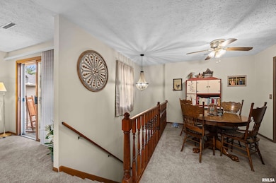 2422 E 51st St unit E, Davenport, IA 52807 - photo 5