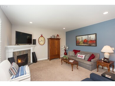 13676 SE Taralon Dr, Clackamas, OR 97015 - photo 4