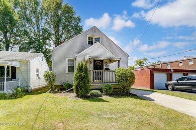 561 W Ashton Ave, Lima, OH 45801 - photo 2