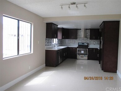 Dining area next to kitchen