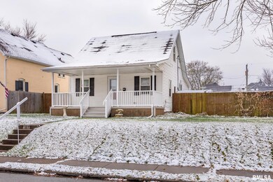 1415 W 16th St, Davenport, IA 52804 - photo 2
