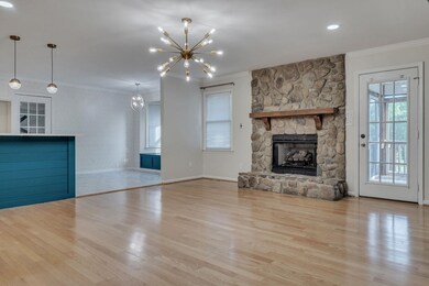 343 Mcmillin Blvd, Boiling Springs, SC 29316 - photo 4