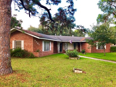 3201 14th St, Bay City, TX 77414 - photo 3