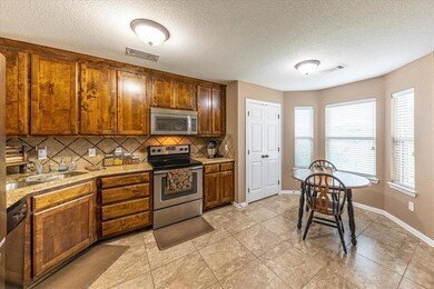 125 Hummingbird Dr, Weatherford, TX 76088 - photo 6