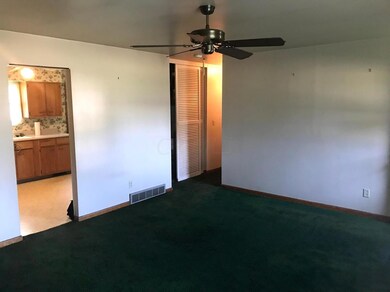 4233 Seigman Ave, Columbus, OH 43213 - photo 7