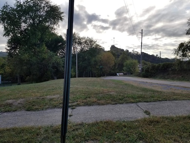 122 Kelly St, Clarksburg, WV 26301 - photo 3