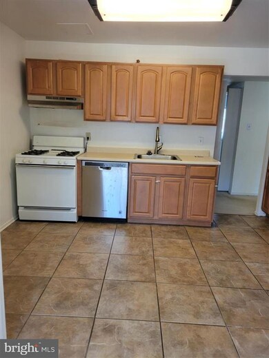 1666 Parkcrest Cir unit 301, Reston, VA 20190 - photo 7