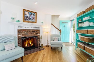 004-photo-living-room-6874705