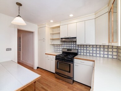 19 Jenison St, Newtonville, MA 02460 - photo 4